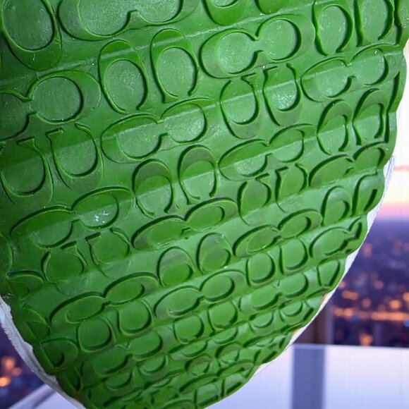 COACH LEATHERWARE (3.5 / 5.5-6   ) Lime Green Leather Lace Up Sneakers - Picture 11 of 16